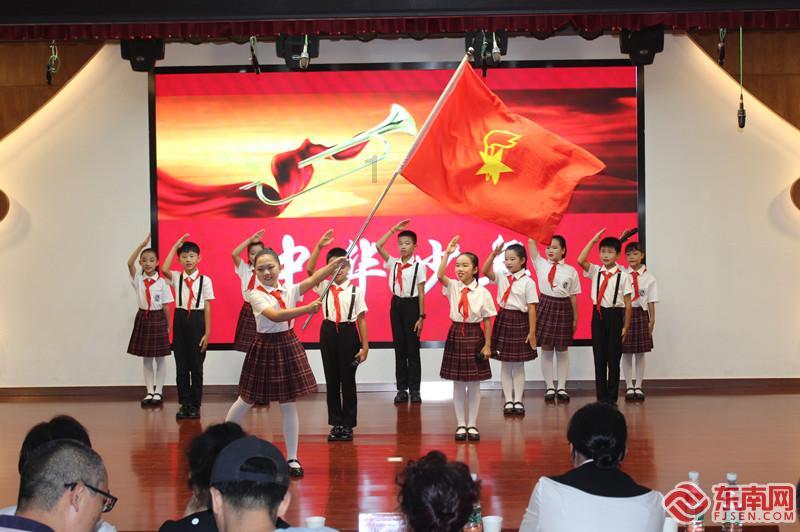 解救金刚鹦鹉